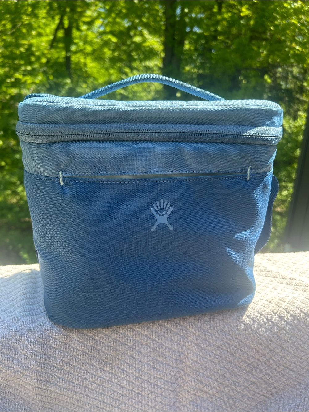 Hydro Flask Two-Tone Blue Insulated Lunch bag 5 L